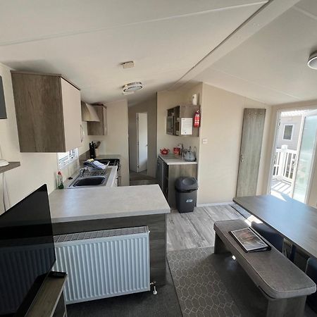 3 Bedroom Modern Caravan Sleeps Up To 8 Millom Εξωτερικό φωτογραφία